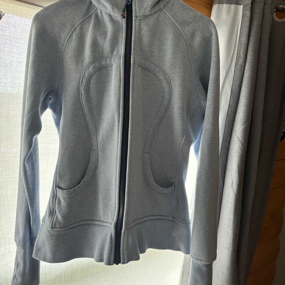 lululemon athletica Light Gray Zip-Up Sweatshirt